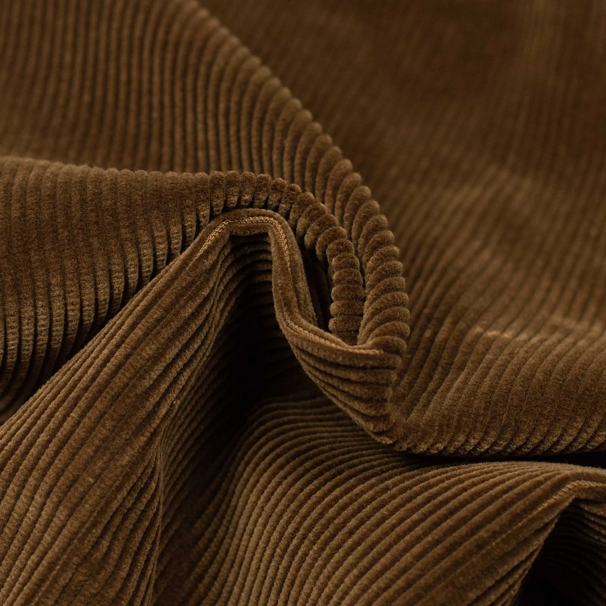 Pleated easy pants in tobacco brown cotton corduroy (restock)