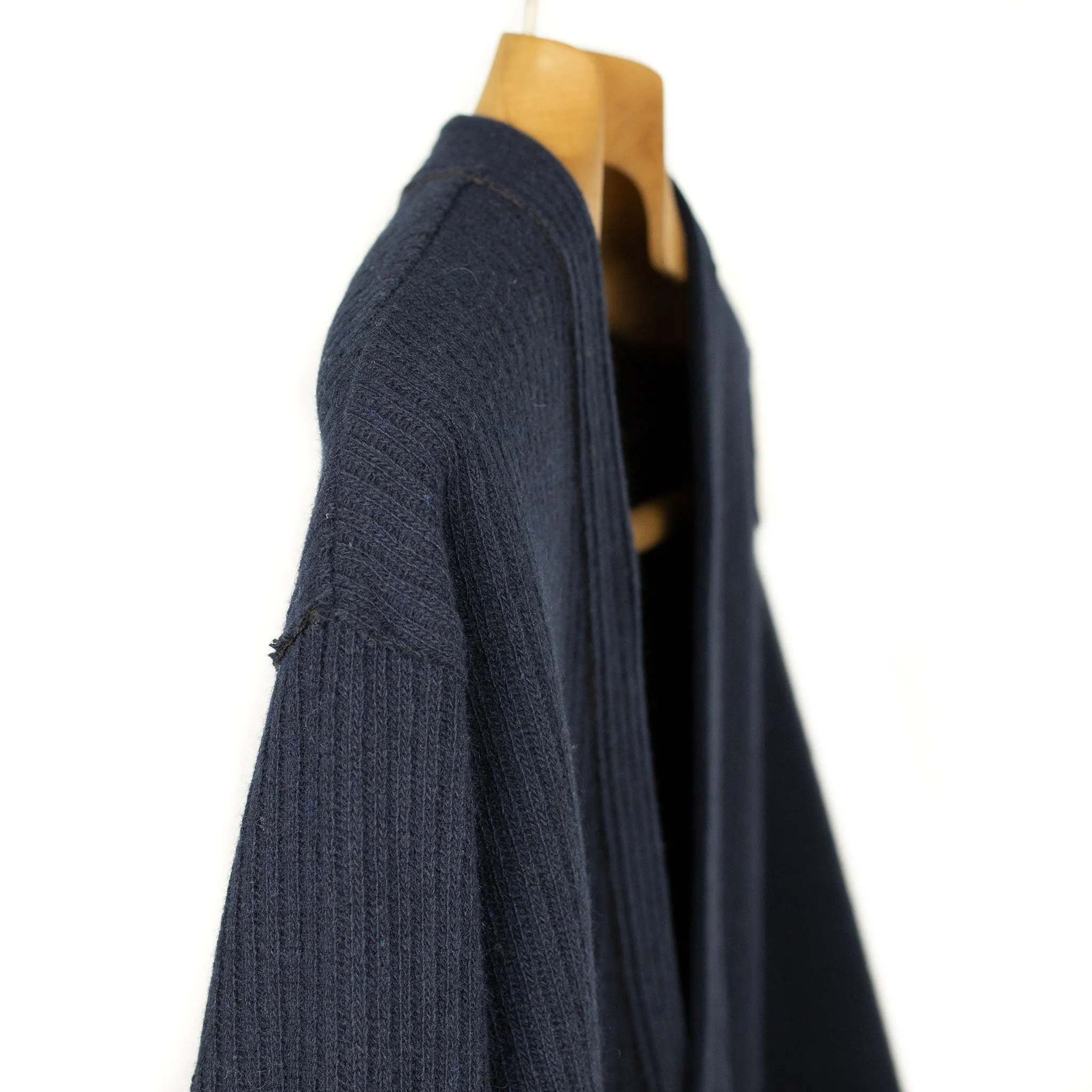 Relaxed cardigan in dark indigo recycled wool cotton mix