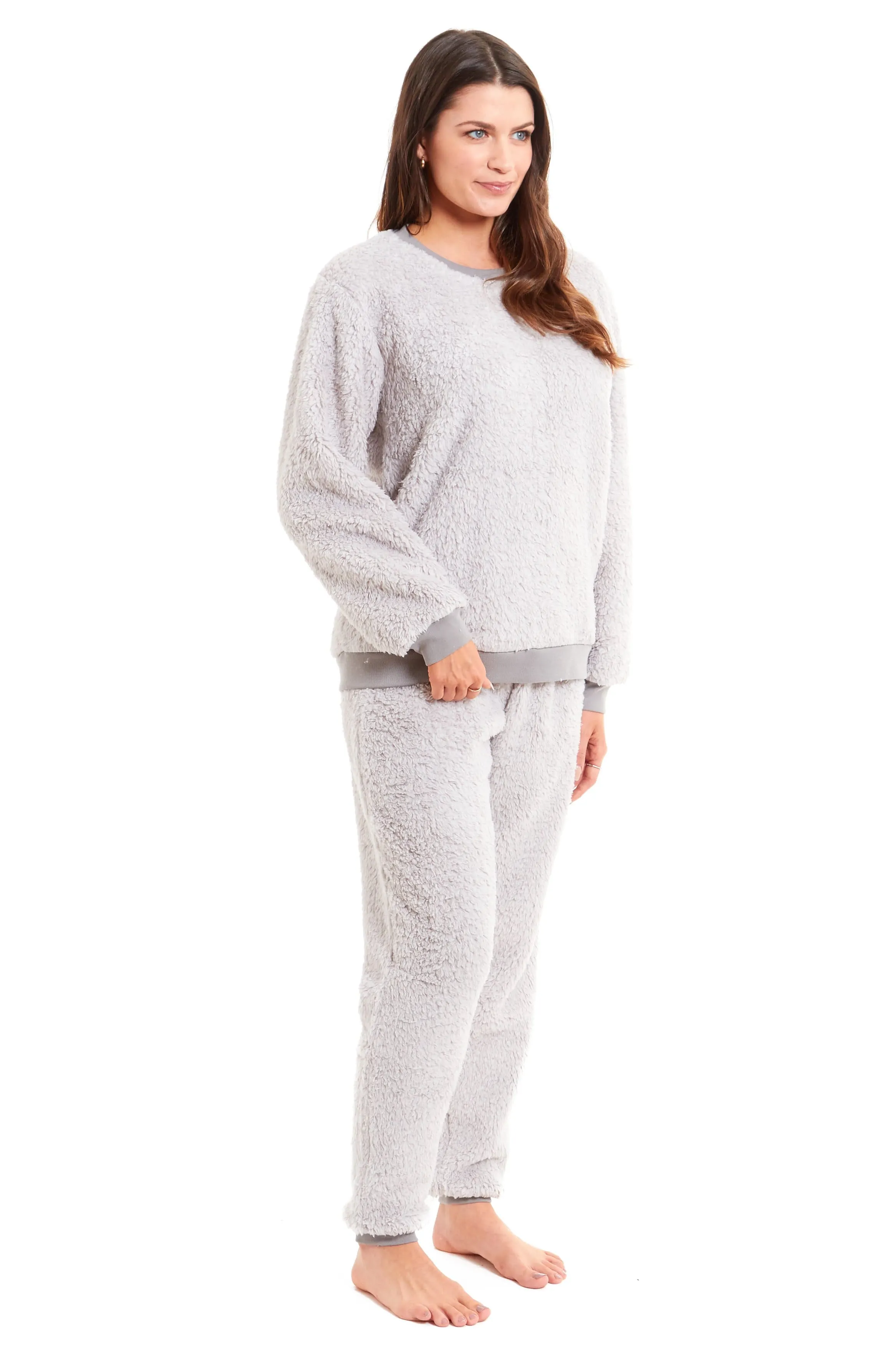 Women's Super Soft Teddy Fleece Pyjama Set Warm Cozy Stretchable Loungewear Crew Neck Nightwear Perfect for Relaxation and Sleep by Daisy Dreamer